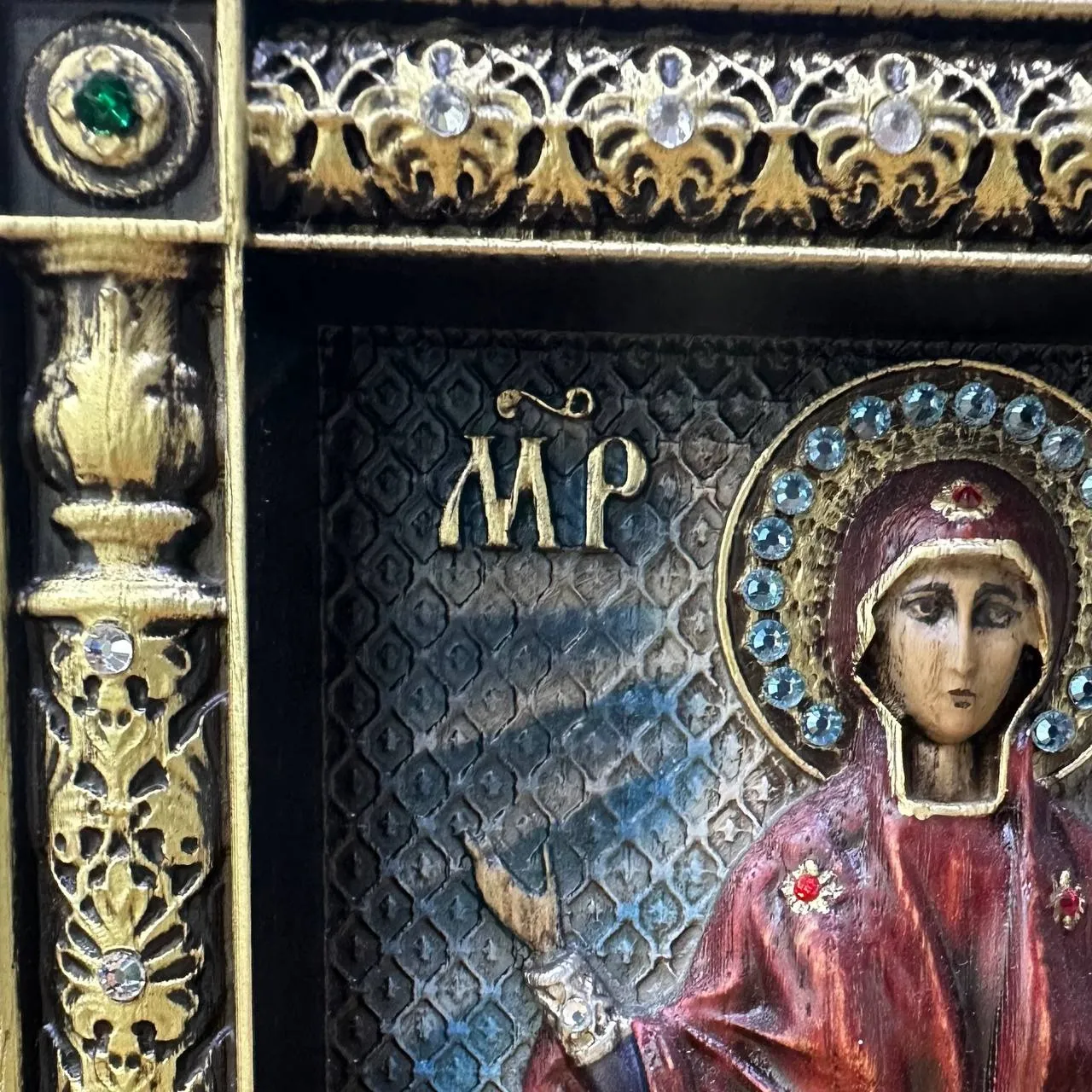 Нерушимая стена